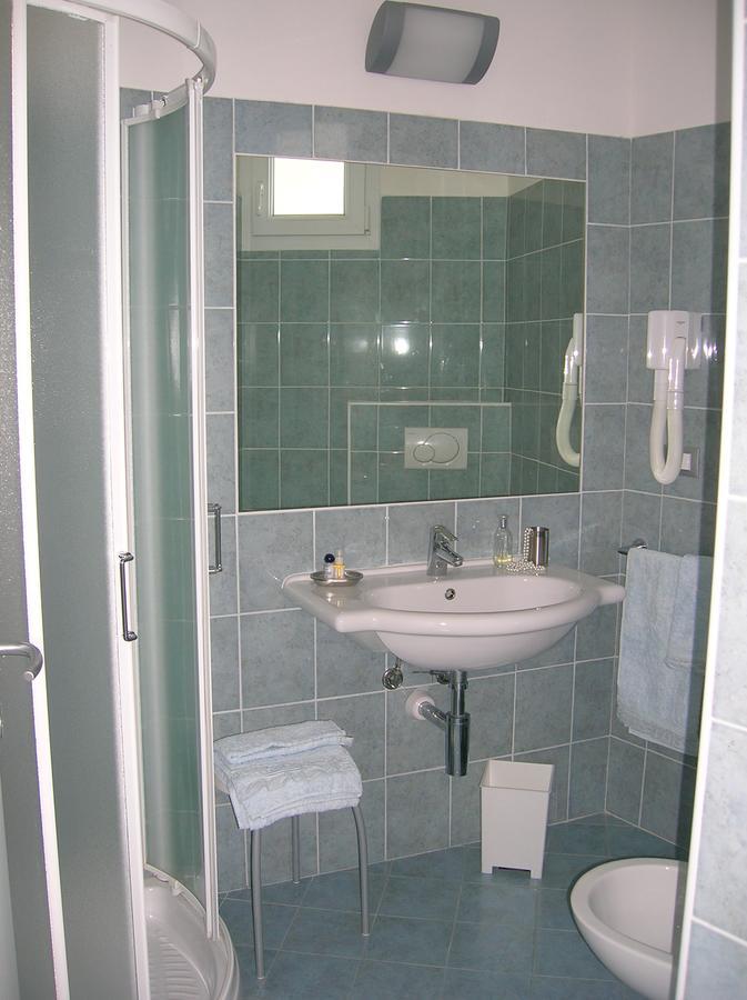 Hotel Tibidabo Bellaria-Igea Marina Esterno foto