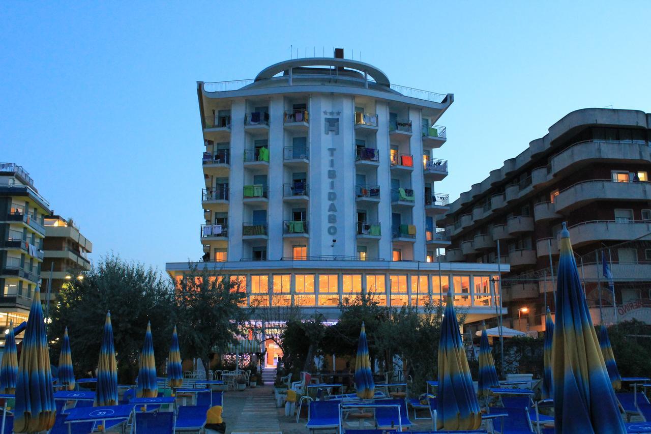 Hotel Tibidabo Bellaria-Igea Marina Esterno foto