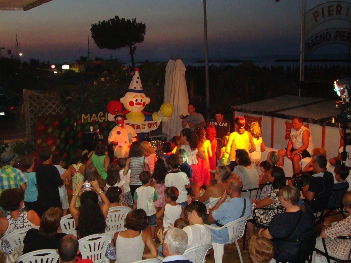 Hotel Tibidabo Bellaria-Igea Marina Esterno foto